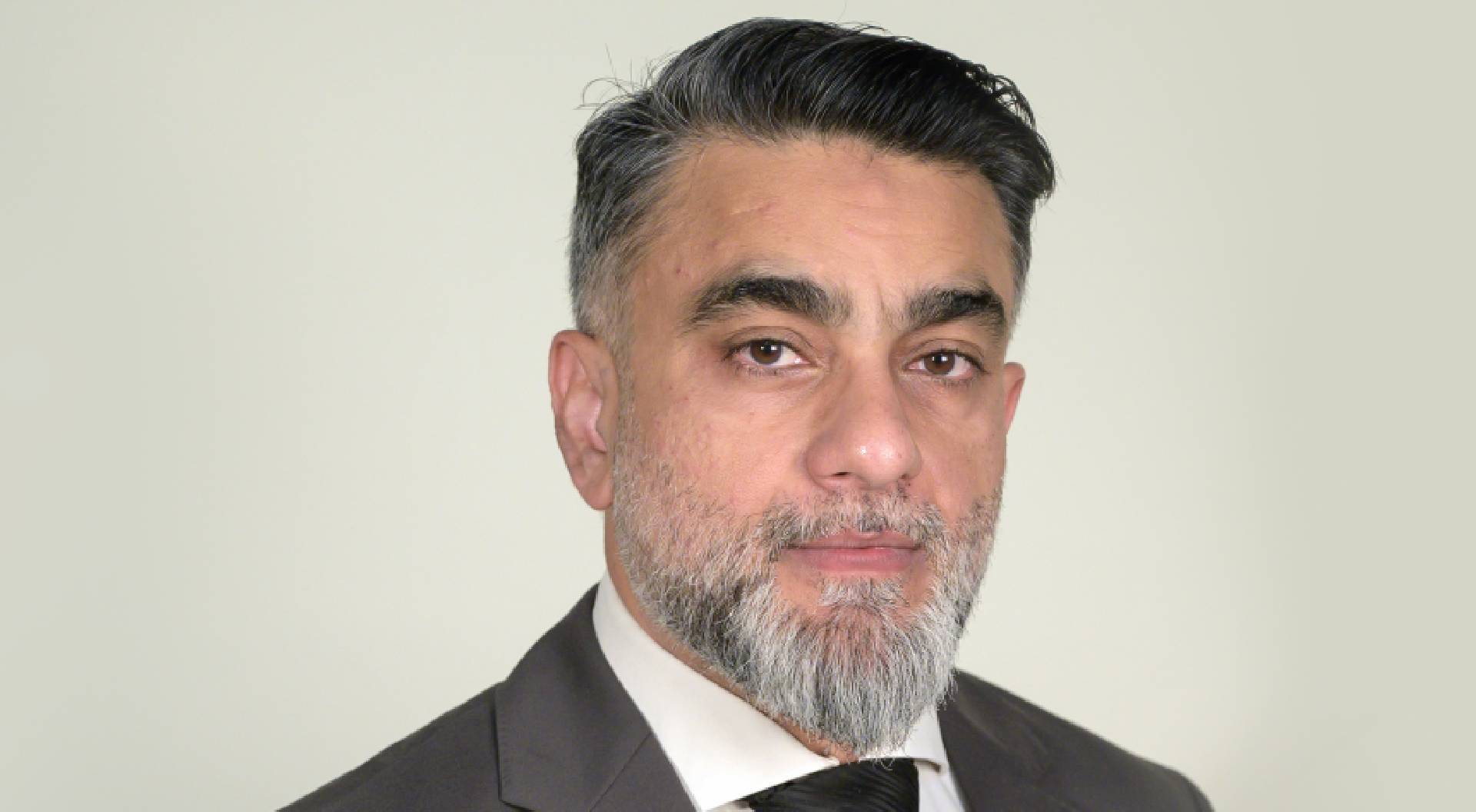 Mian Ahsan RAUF