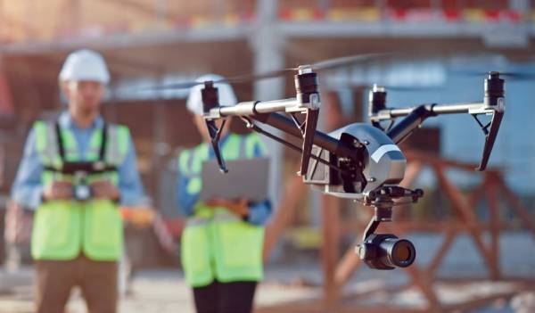 I vantaggi delle ispezioni industriali con i droni RINA